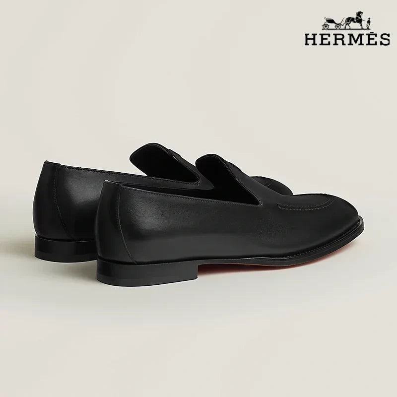 Herm¨¨s Black Smooth Leather Loafer with Embossed Logo