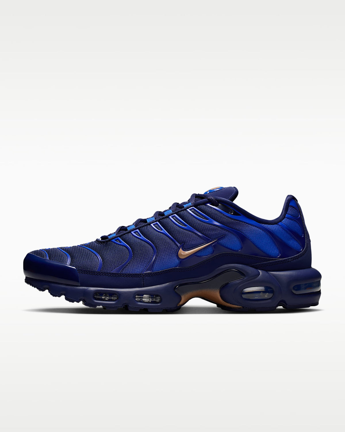 Nike Air Max Plus ¨C Midnight Navy/Metallic Gold Sneaker