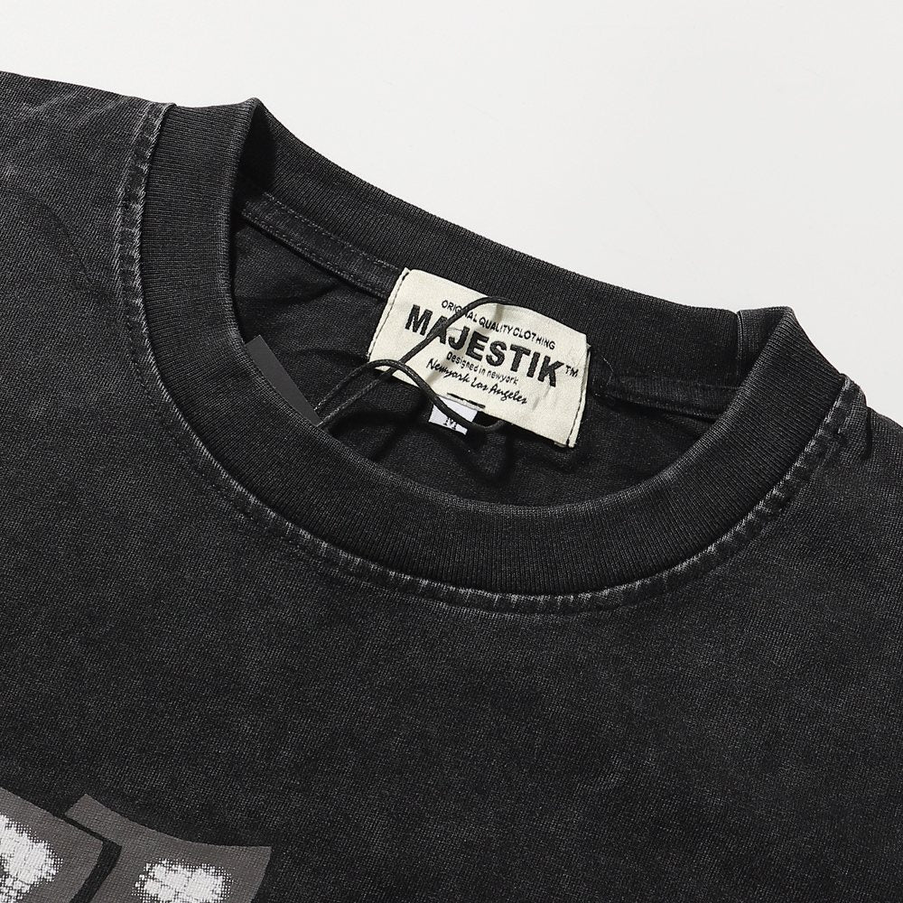 MAJESTIK Bulldog Rhinestone Graphic Cropped T-Shirt ¡ª neck_label