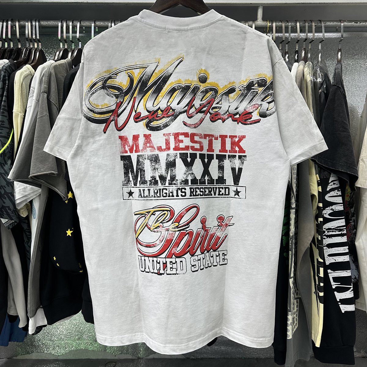 MAJESTIK Liberty Statue Rhinestone Graphic T-Shirt ¡ª context