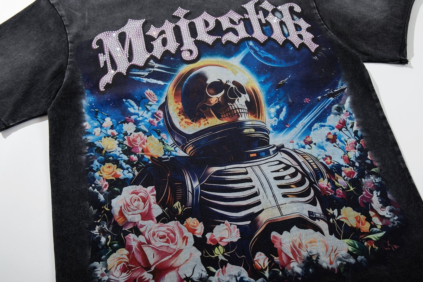MAJESTIK Washed Black Astronaut Rose Graphic T-Shirt ¡ª detail