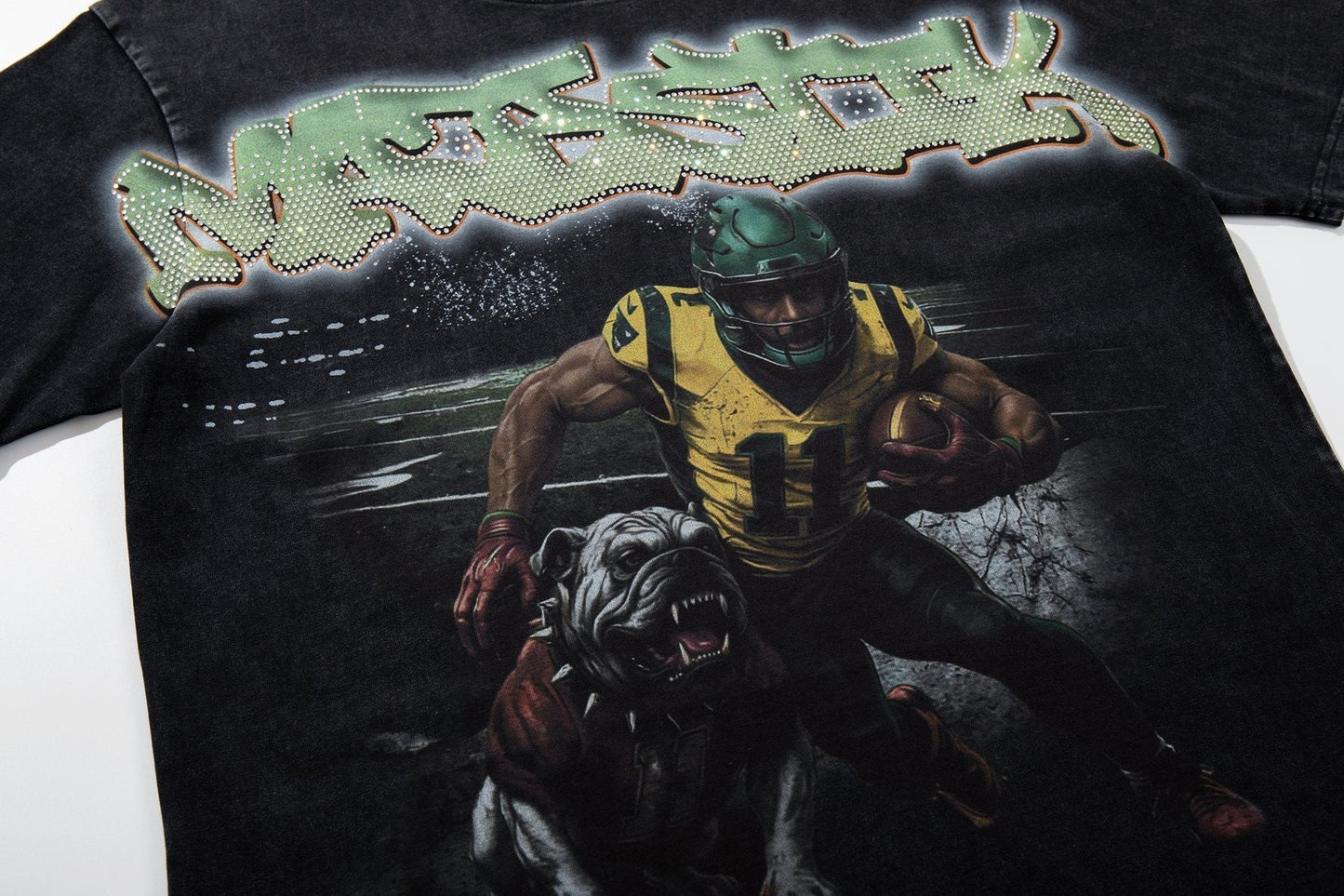 MAJESTIK Football Dog Graphic Short-Sleeve T-Shirt ¡ª detail