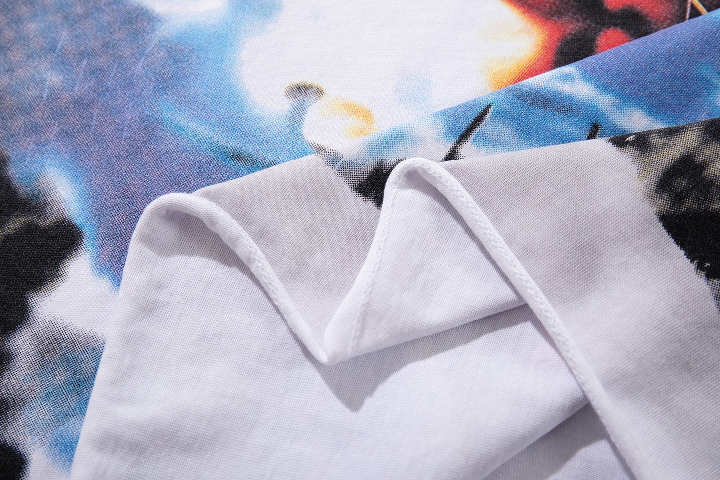 MAJESTIK Cherub Graphic Short-Sleeve T-Shirt ¡ª detail