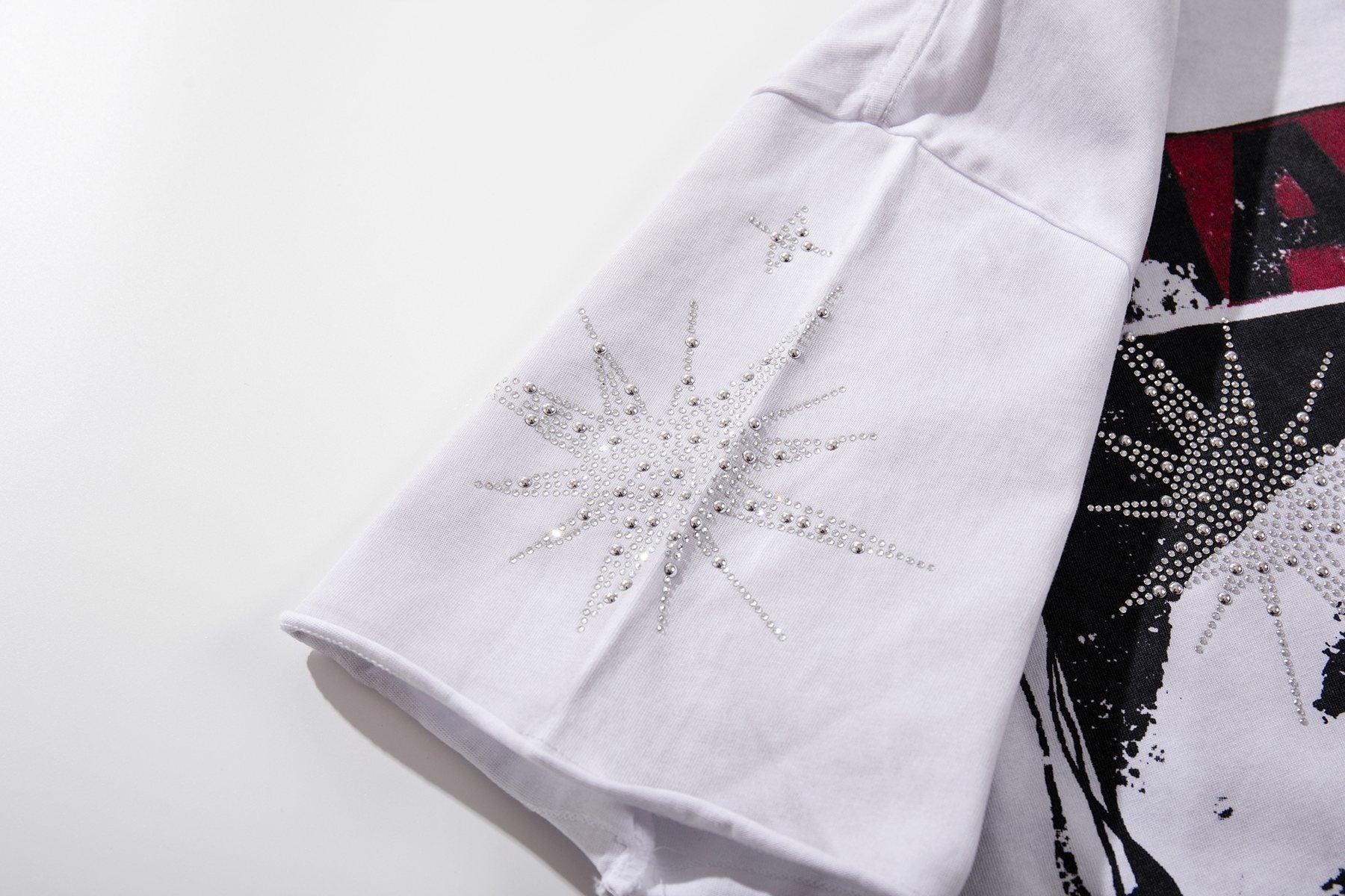 MAJESTIK Rhinestone Graphic Short-Sleeve T-Shirt ¡ª detail