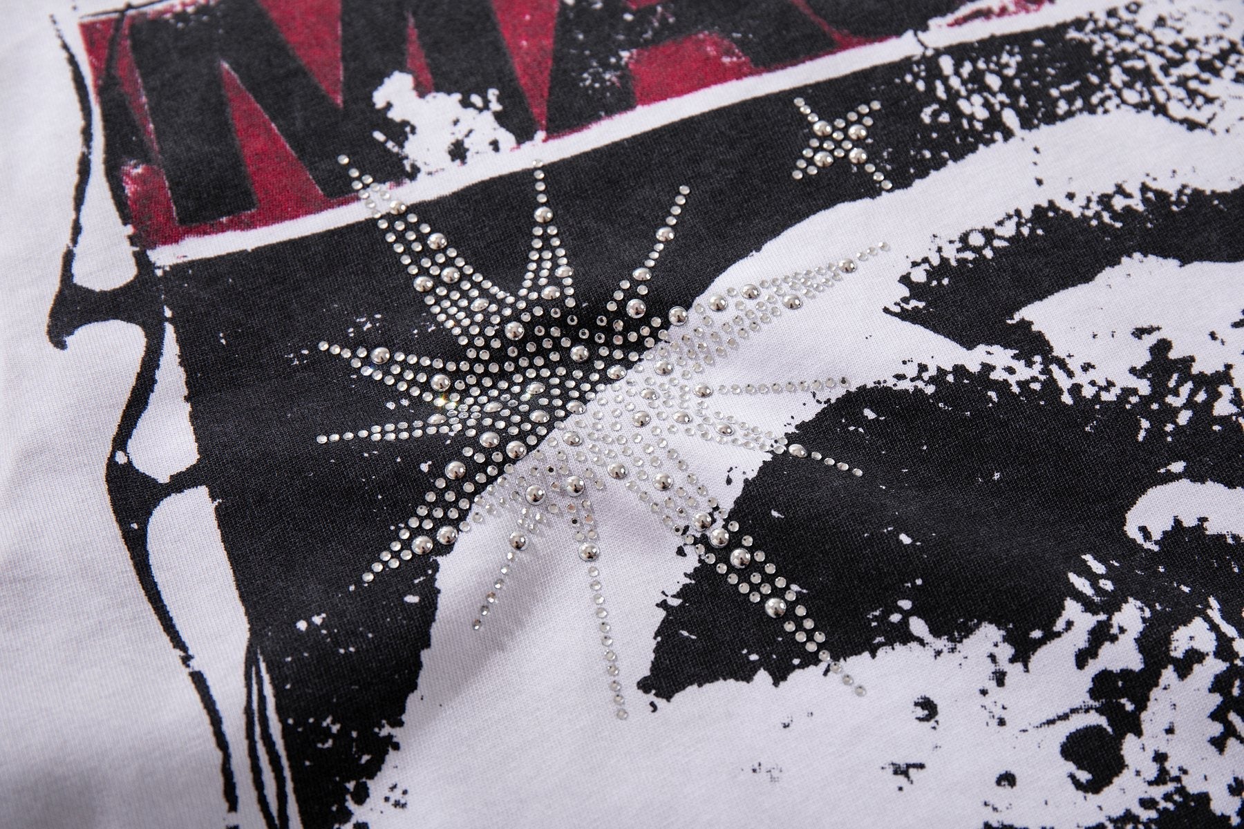 MAJESTIK Rhinestone Graphic Short-Sleeve T-Shirt ¡ª detail