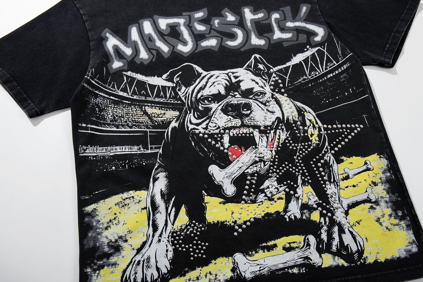 MAJESTIK Bulldog Graphic Short-Sleeve T-Shirt ¡ª detail
