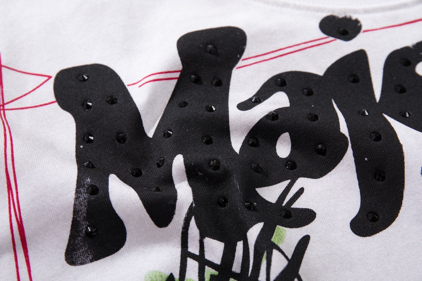 MAJESTIK Distressed Stone-Inlay Graphic T-Shirt ¡ª detail