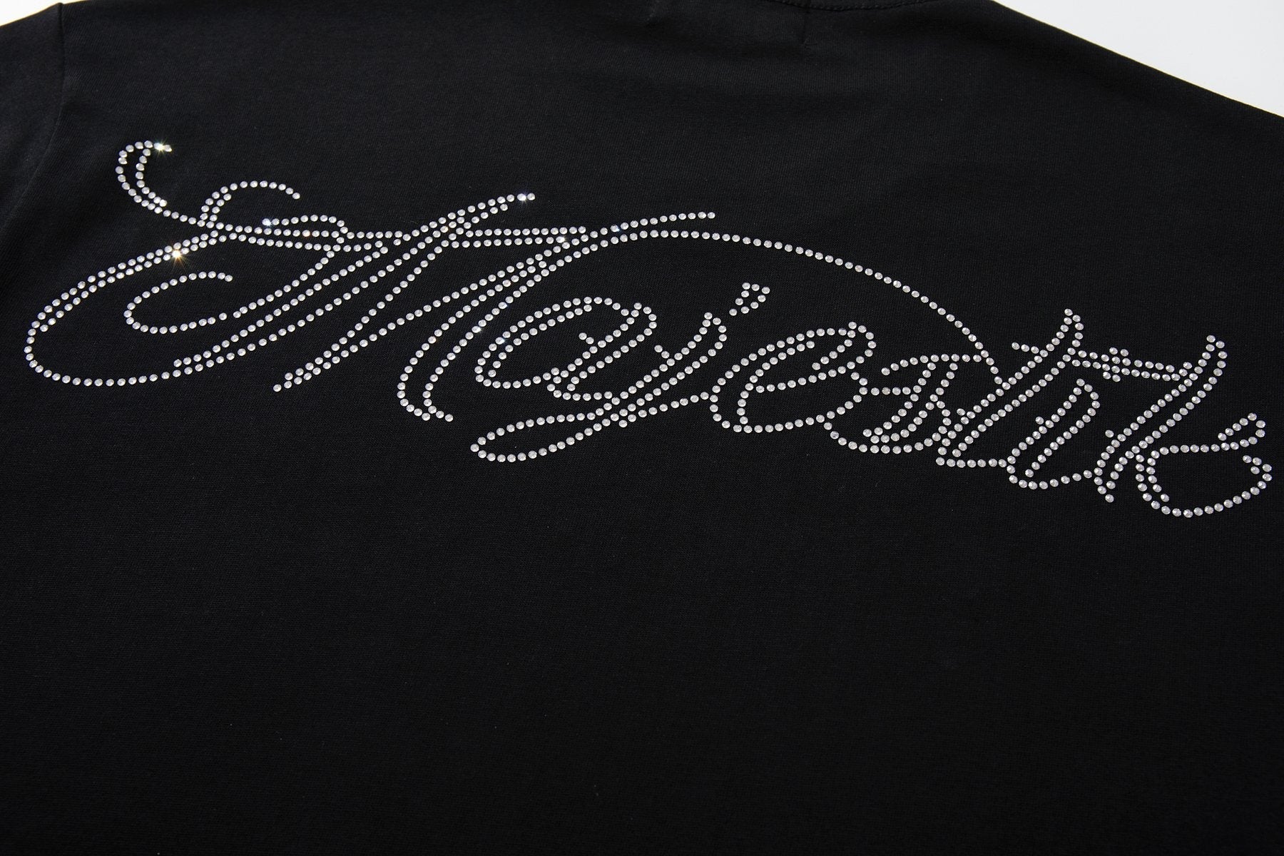 MAJESTIK Blue-Green Front & Script Back Graphic T-Shirt ¡ª detail