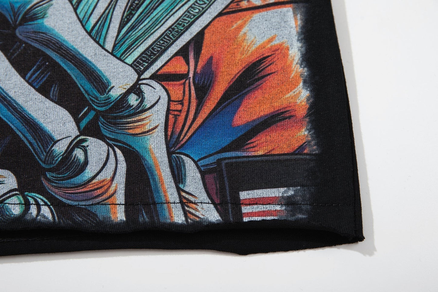 MAJESTIK Skull Graphic Short-Sleeve T-Shirt ¡ª detail