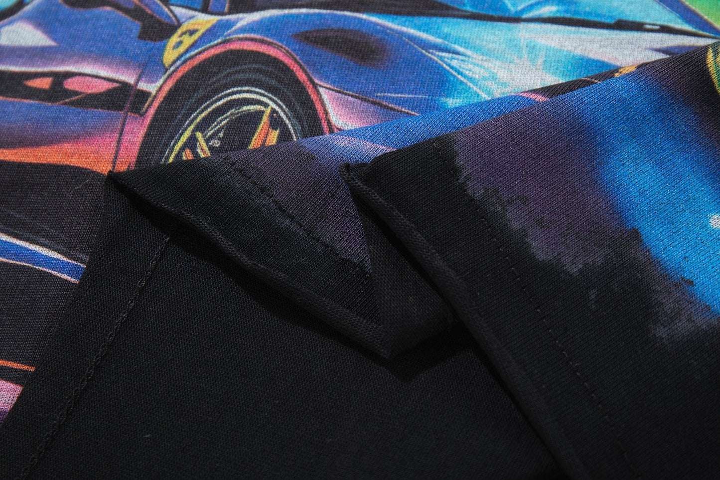 MAJESTIK Car Carnival Graphic T-Shirt ¡ª detail