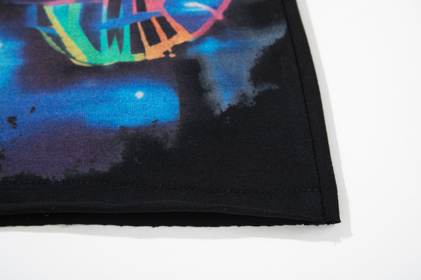 MAJESTIK Car Carnival Graphic T-Shirt ¡ª detail