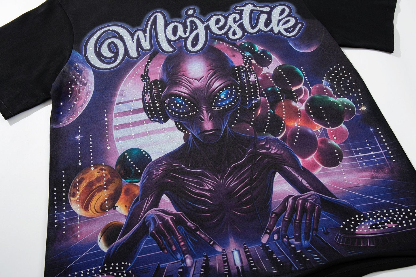 MAJESTIK Alien Rhinestone Graphic T-Shirt ¡ª detail