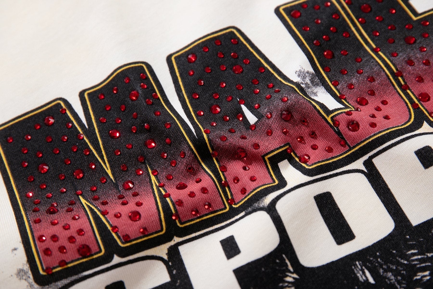 MAJESTIK Off White Graphic Sleeveless T-Shirt ¡ª detail