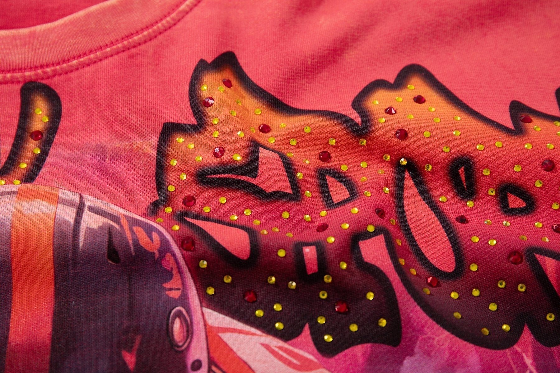MAJESTIK Football Graphic Washed Short-Sleeve T-Shirt ¡ª detail
