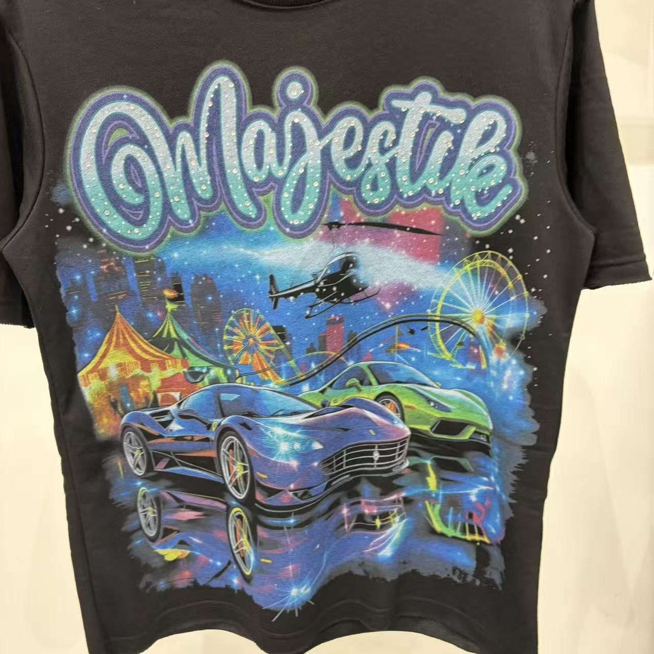 MAJESTIK Carnival Car Graphic T-Shirt ¡ª detail