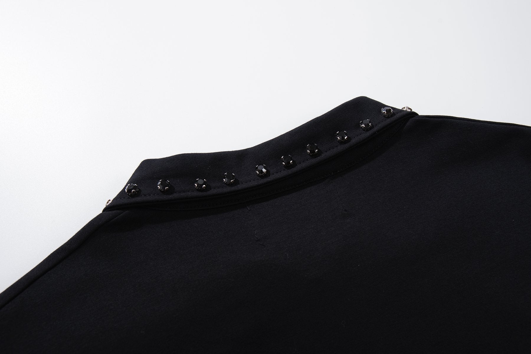 MAJESTIK Retro Diner Zip Polo Shirt ¡ª detail