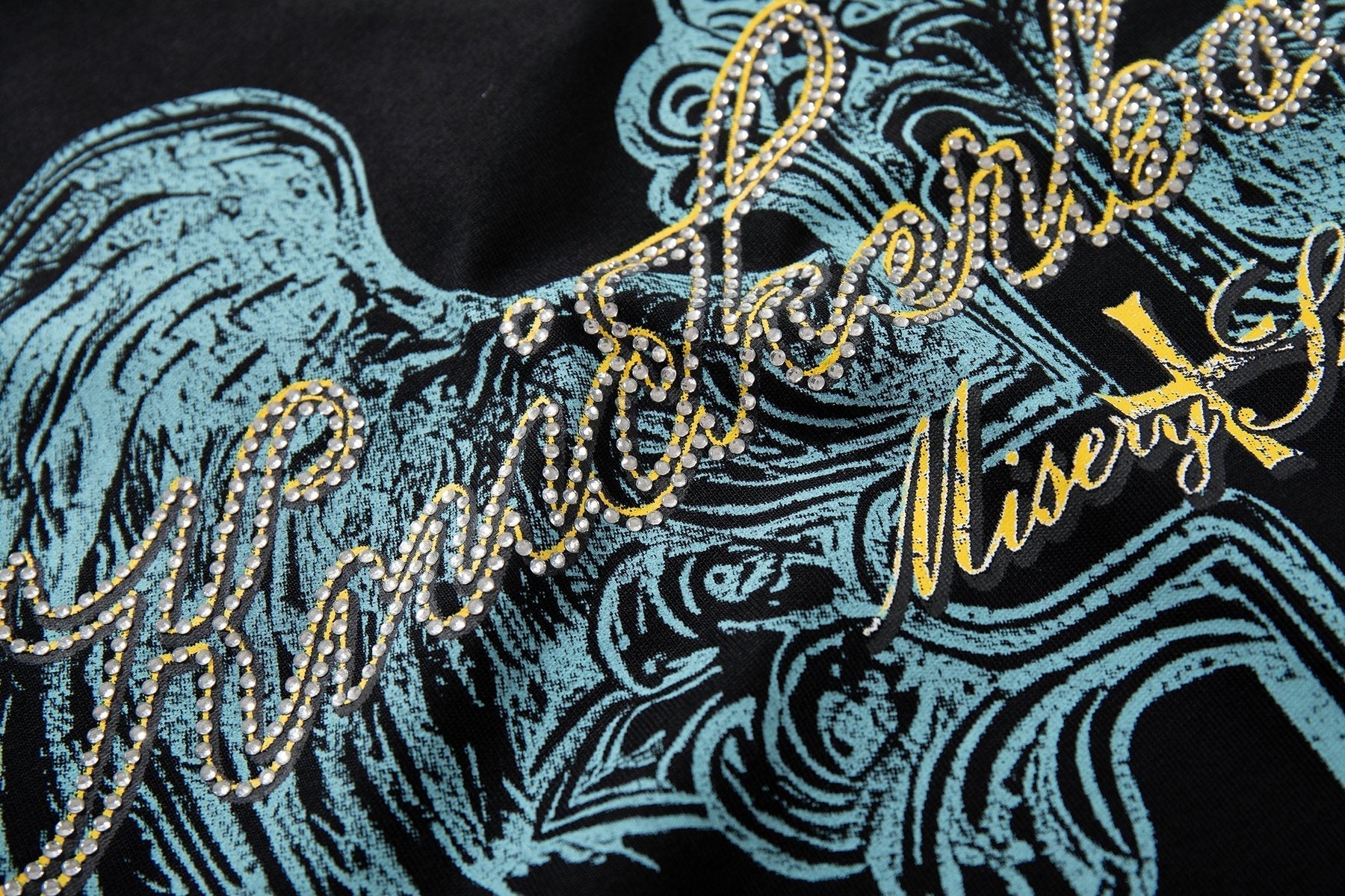 MAJESTIK Alien Skull Wing Graphic T-Shirt ¡ª detail