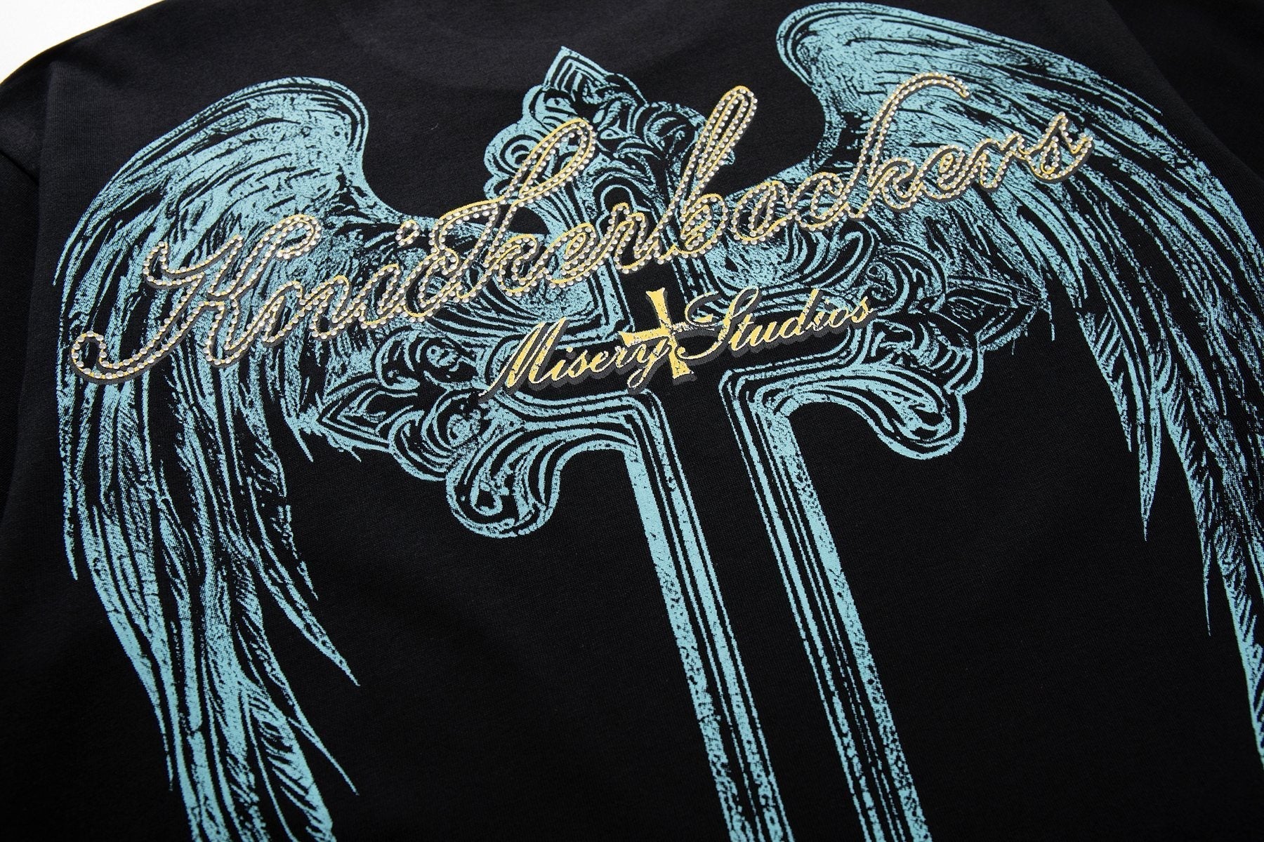 MAJESTIK Alien Skull Wing Graphic T-Shirt ¡ª detail