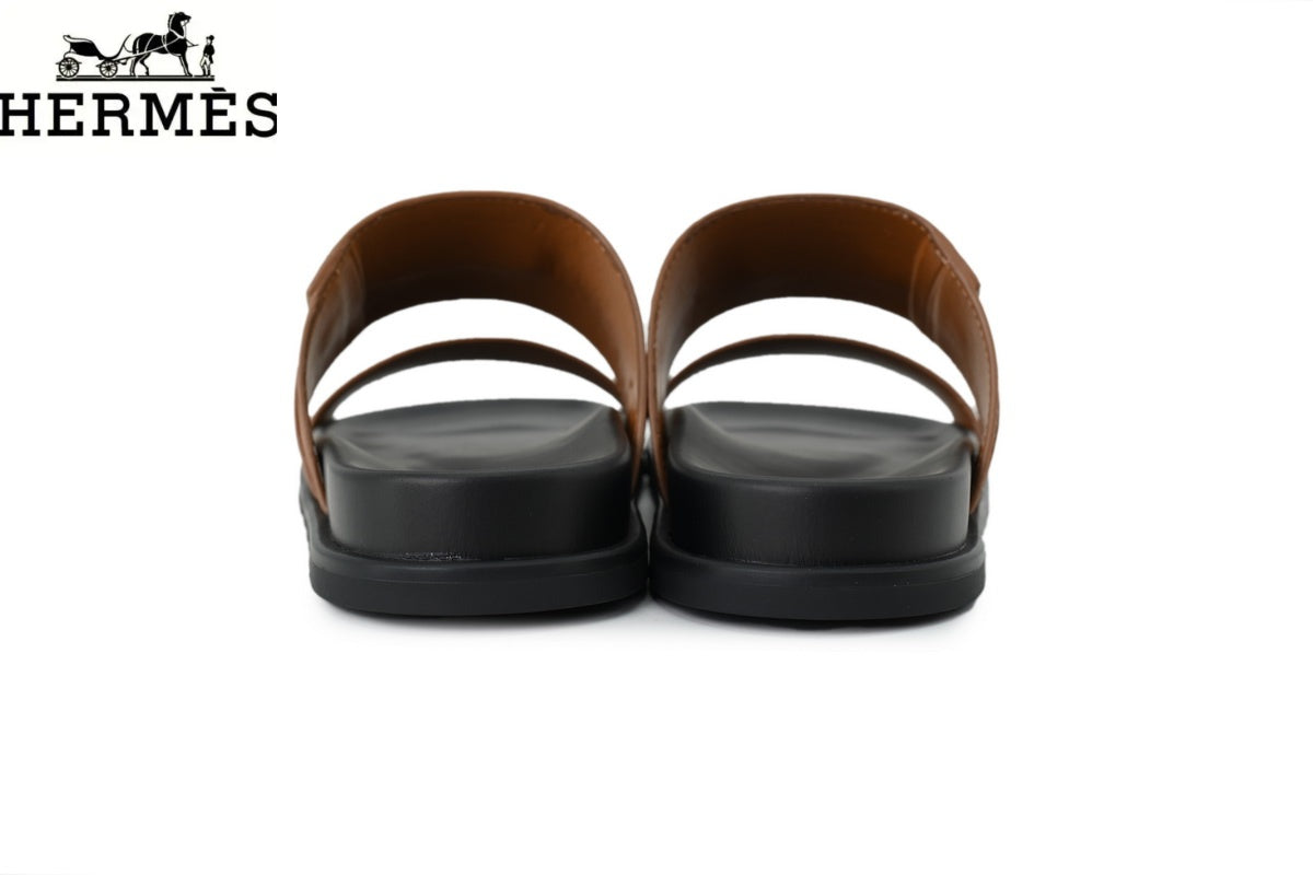 Herm¨¨s   slides Tan Leather Dual-Strap Slide Sandal